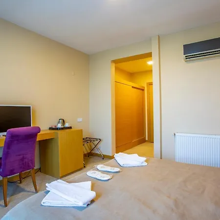 Zeytin Bahcesi 3* İznik