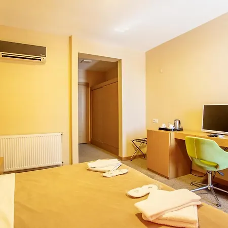 Zeytin Bahcesi Iznik