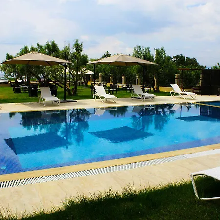 Zeytin Bahcesi Отель 3*