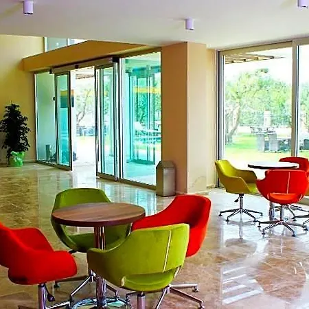 Zeytin Bahcesi Отель 3*