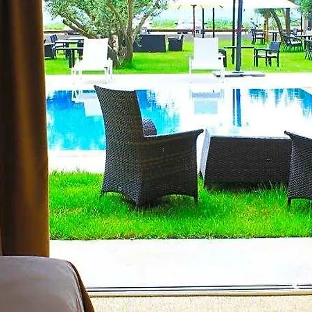 Zeytin Bahcesi מלון 3*