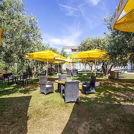 Zeytin Bahcesi 3* İznik