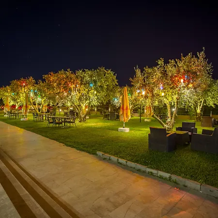 Zeytin Bahcesi 3* إزنيق