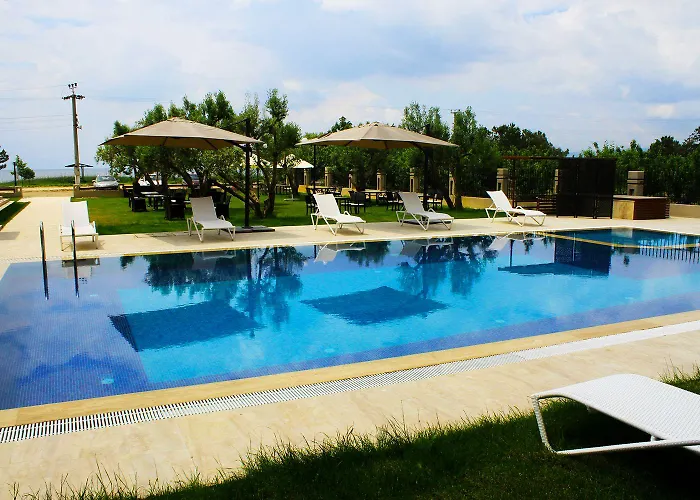 Zeytin Bahcesi Hotel 3*