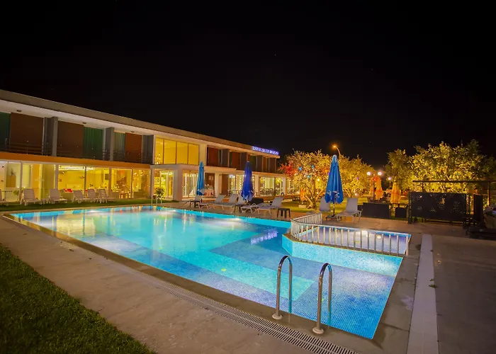Zeytin Bahcesi Hotel 3*